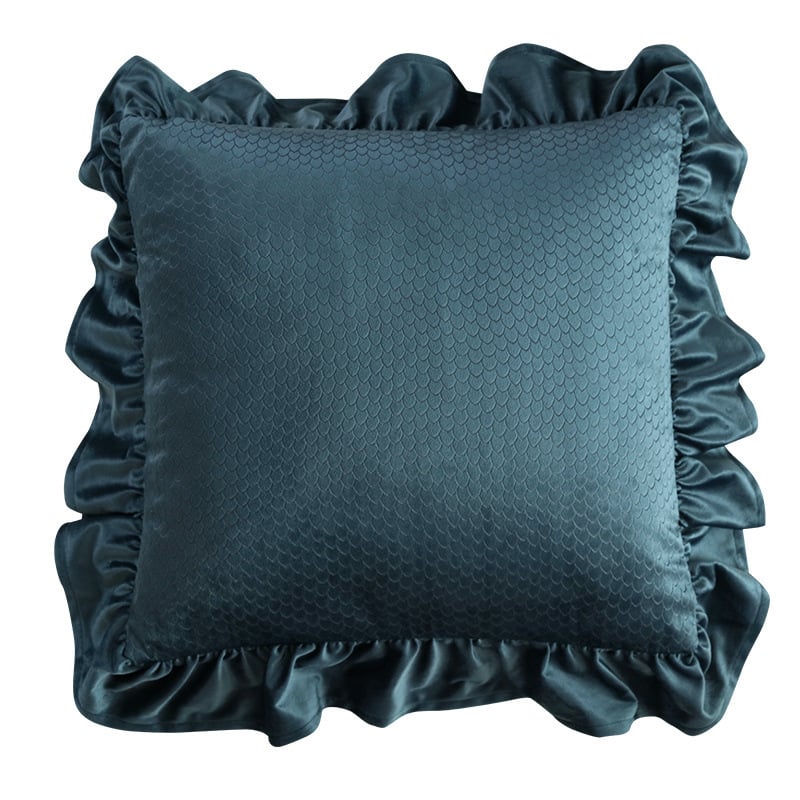 Coussin Velours – Housse à Volants Matelassée