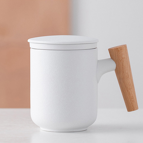 Le Mug Infuseur – Mug à Thé avec Filtre, Couvercle & Anse en Bois