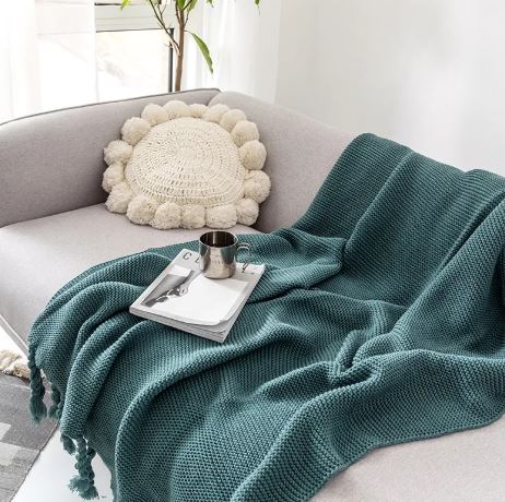 Le Plaid Câlin – Plaid en Maille Tricotée